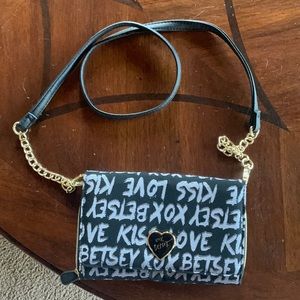 Betsy Xox purse. Brand new. Black & silver